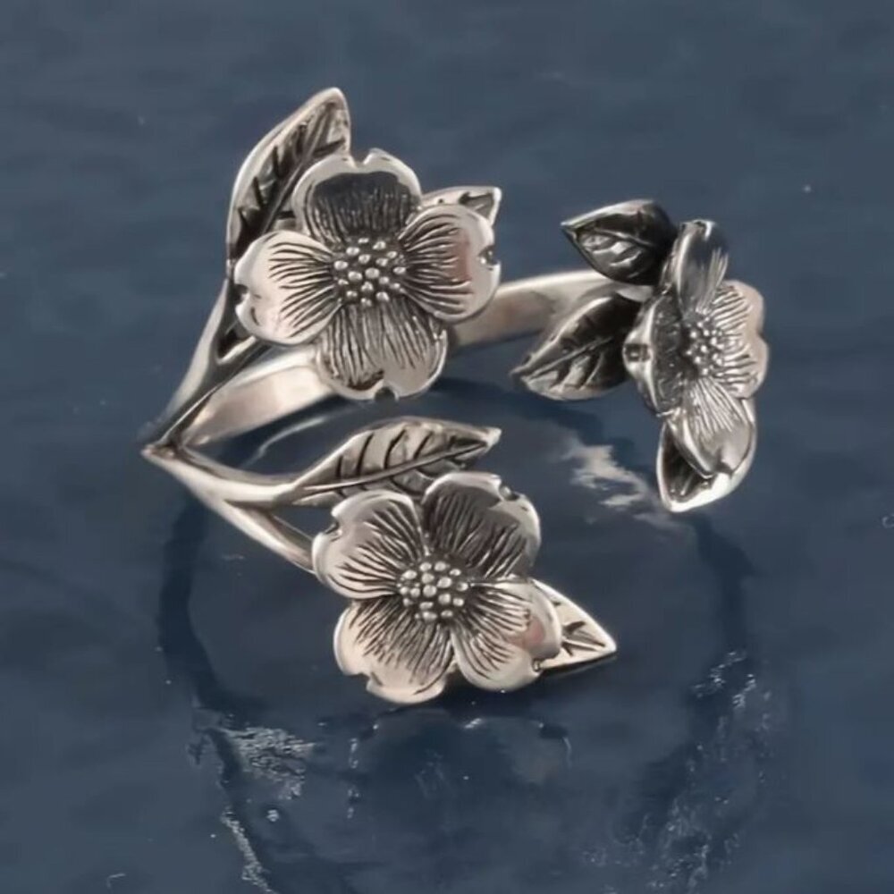 NEW Silver Plated Floral Open Ring OS Adjustable One Size